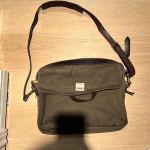 Filson rugged twill briefcase, otter green